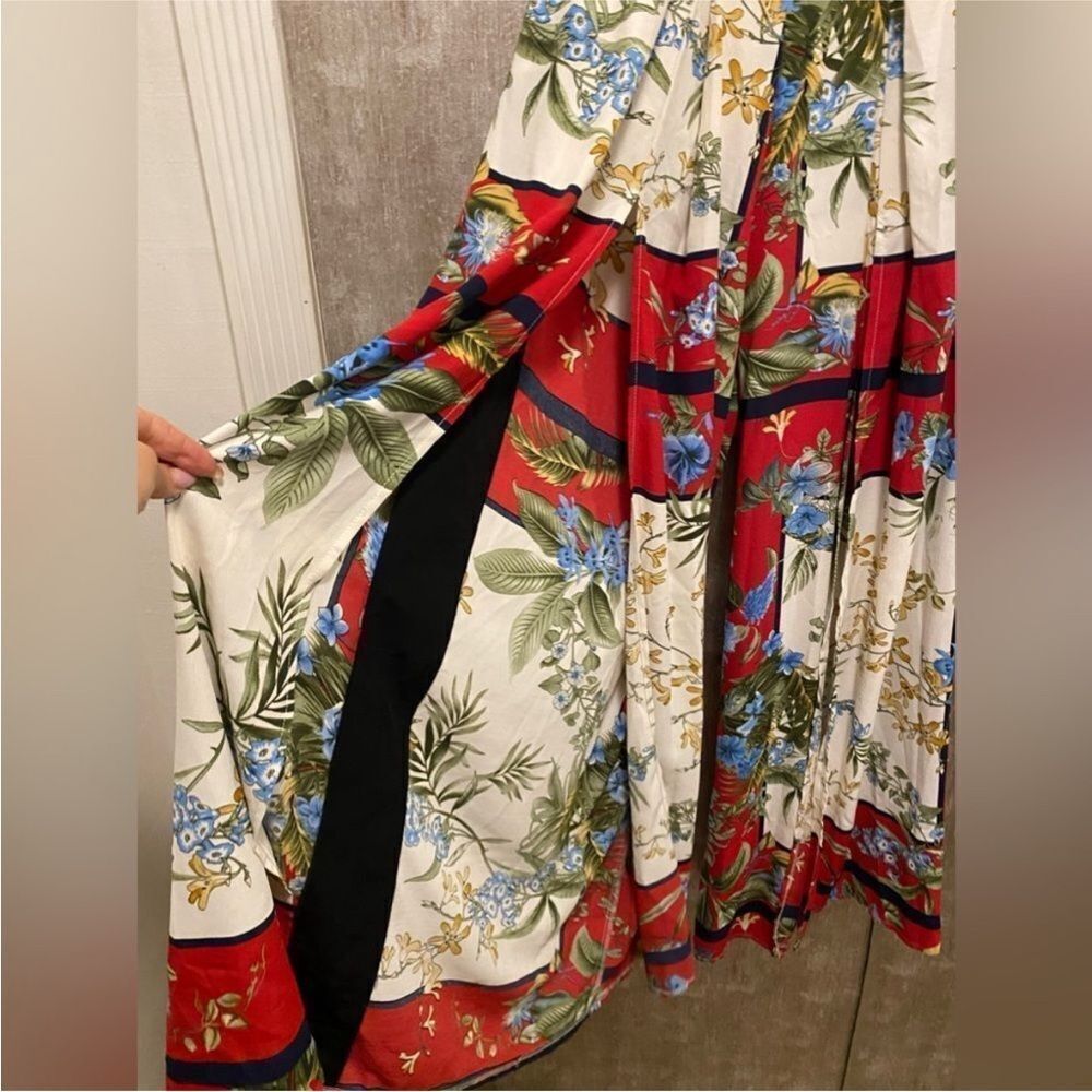 L'ATISTE Off-Shoulder Floral Jumpsuit - Red Multi, S - Picture 7 of 12